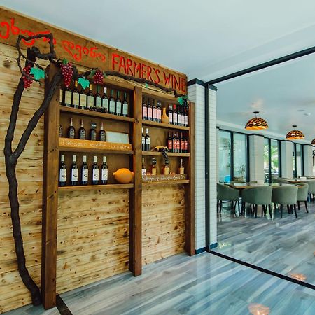 Capo Verde Hotel バトゥーミ エクステリア 写真