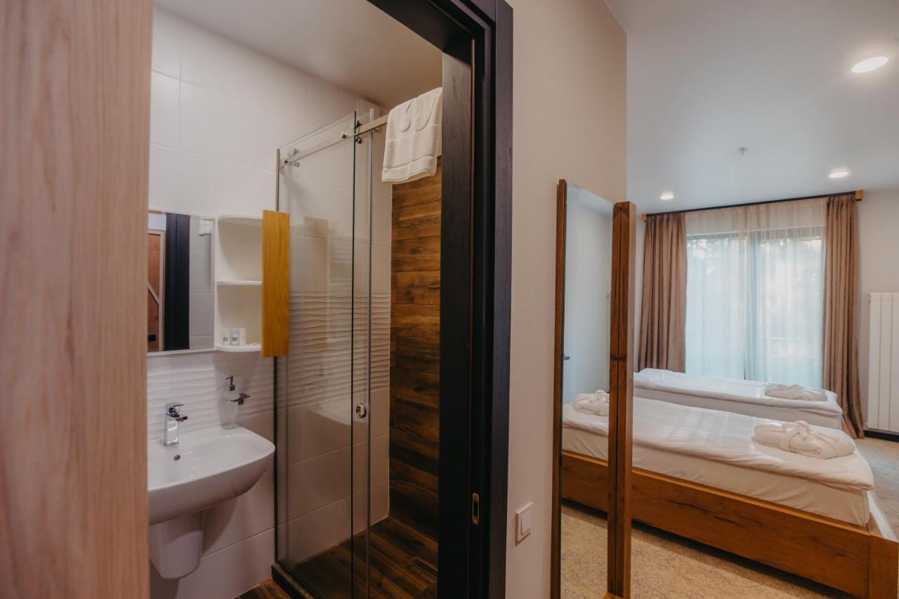 Capo Verde Hotel バトゥーミ エクステリア 写真