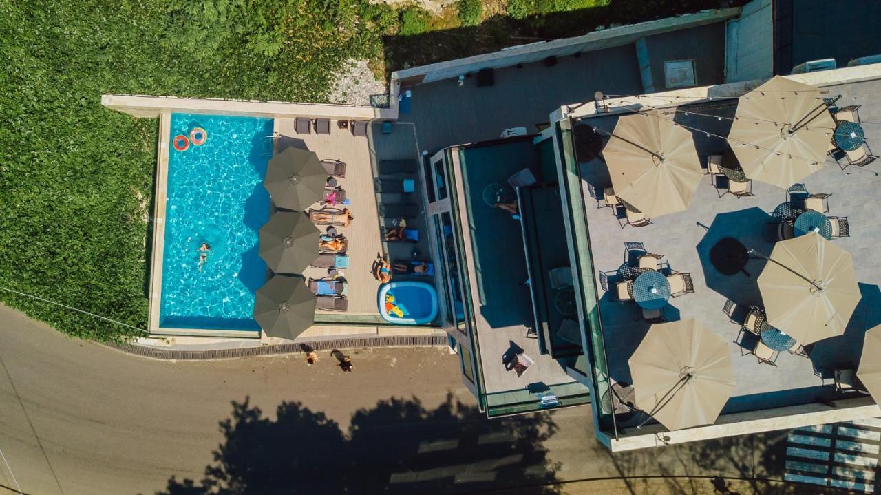 Capo Verde Hotel バトゥーミ エクステリア 写真