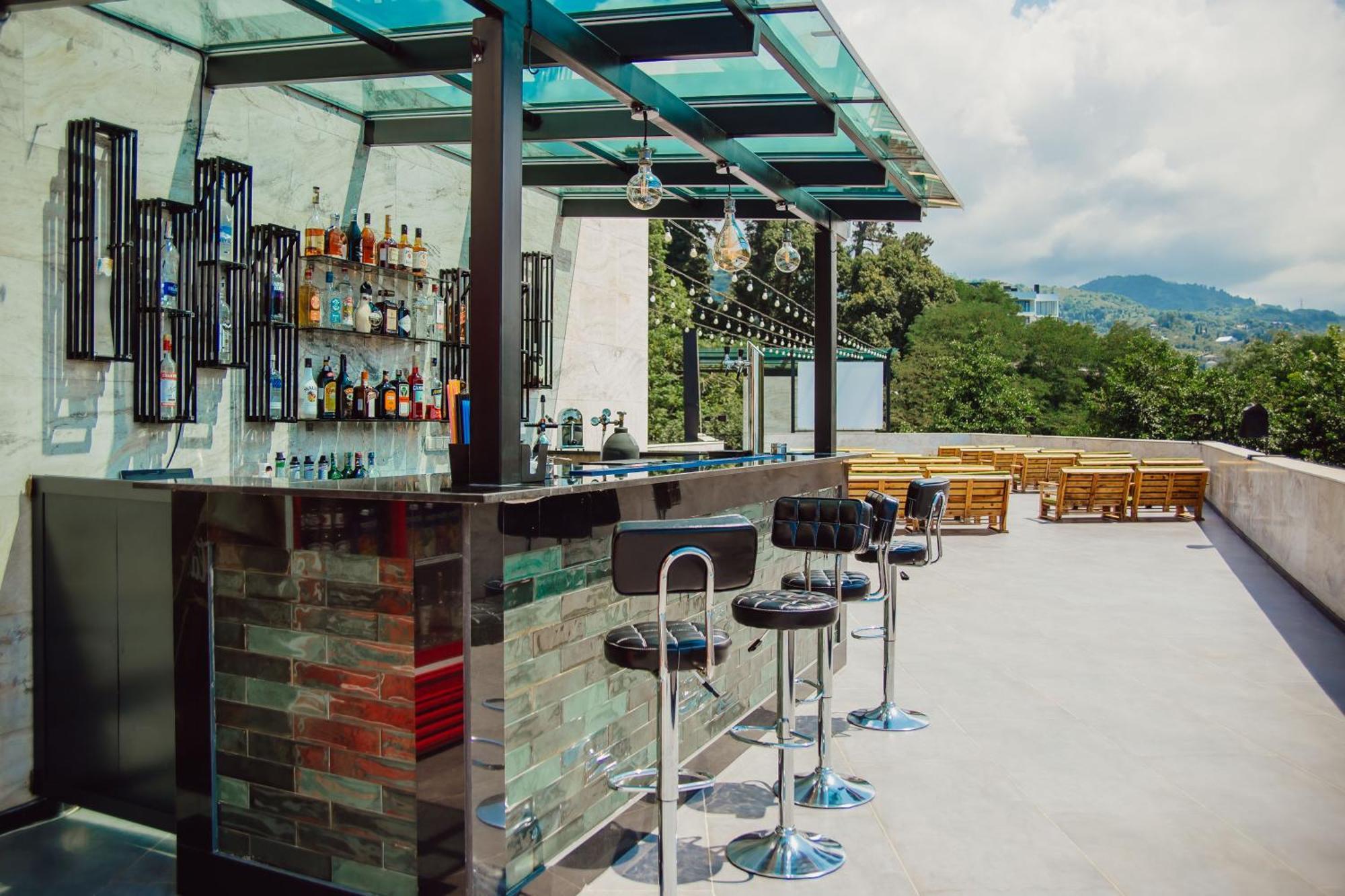 Capo Verde Hotel バトゥーミ エクステリア 写真