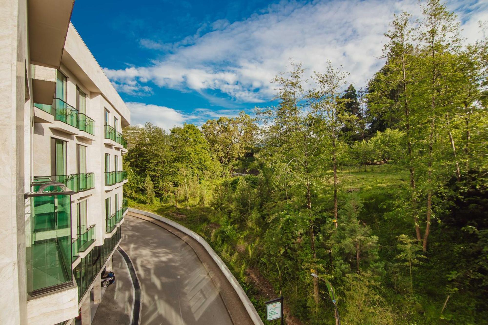Capo Verde Hotel バトゥーミ エクステリア 写真
